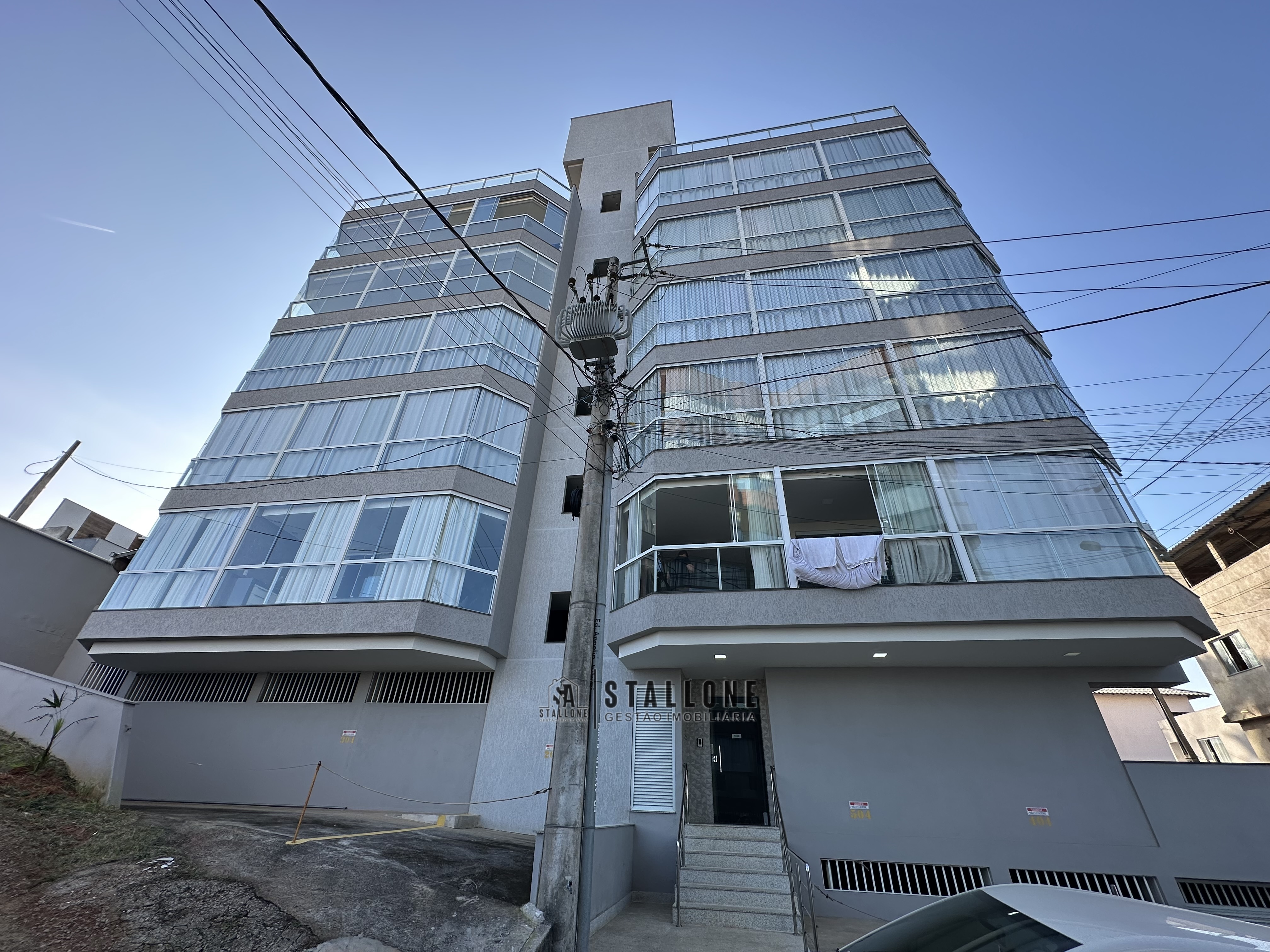 STUDIO À VENDA EM IRIRI Localizado à 350m da Praia Costa Azul