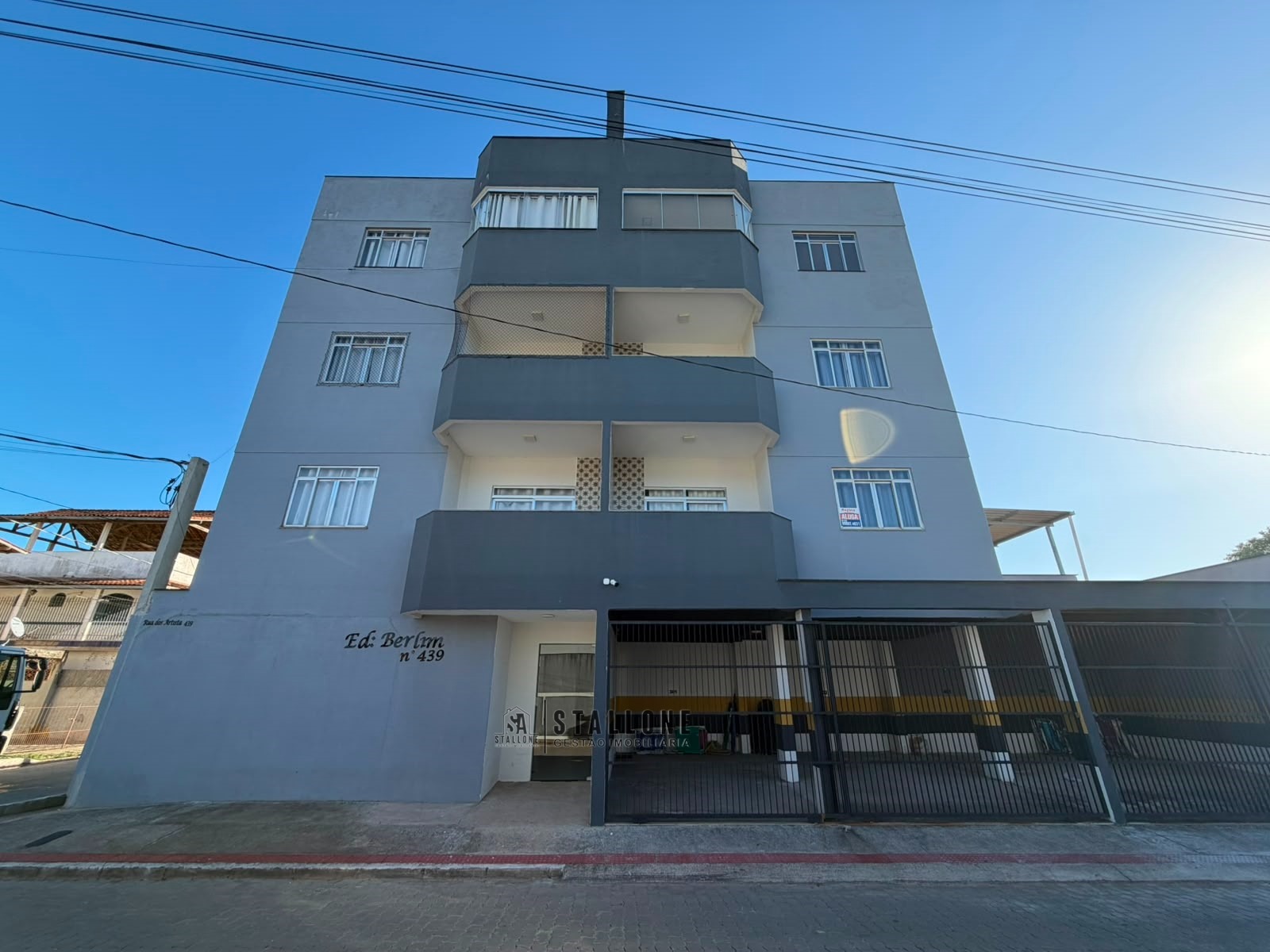 Apartamento térreo, financiável, localizado no bairro Monte Agha em Piúma/ES